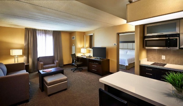 Homewood Suites By Hilton Hamilton, Ontario, Canada image 15